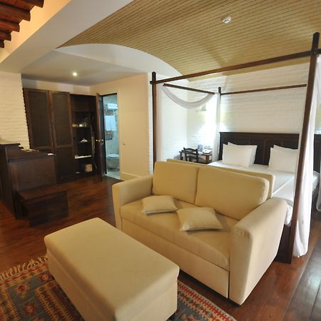 El Vino Hotel & Suites Бодрум Экстерьер фото