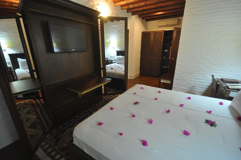 El Vino Hotel & Suites Бодрум Экстерьер фото